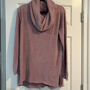 Barefoot dreams cowl neck super soft sweater size medium lilac